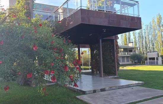 Boutique Wineries